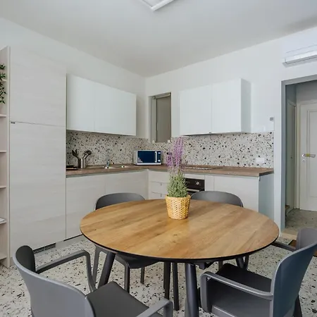 Yourbanflat Orto Botanico Apartamento *
